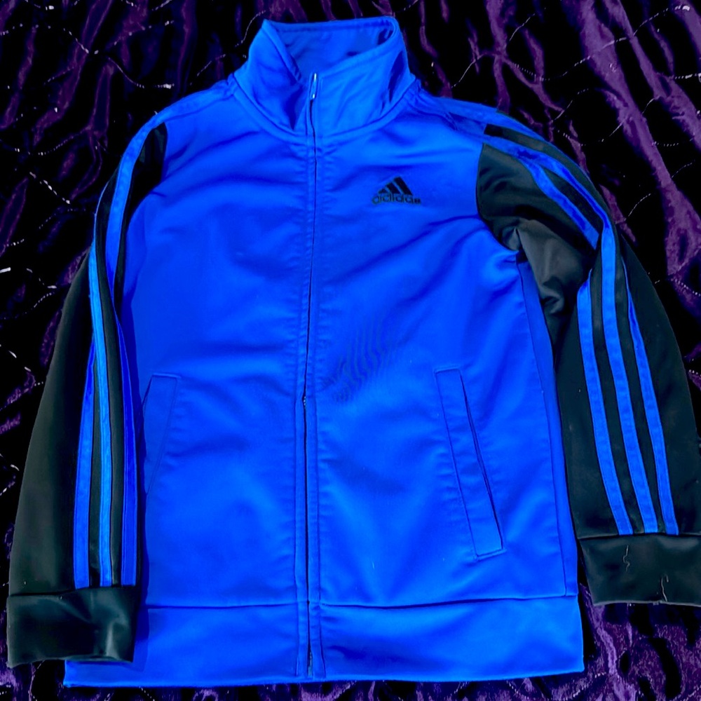 Adidas zip up jacket Boys small